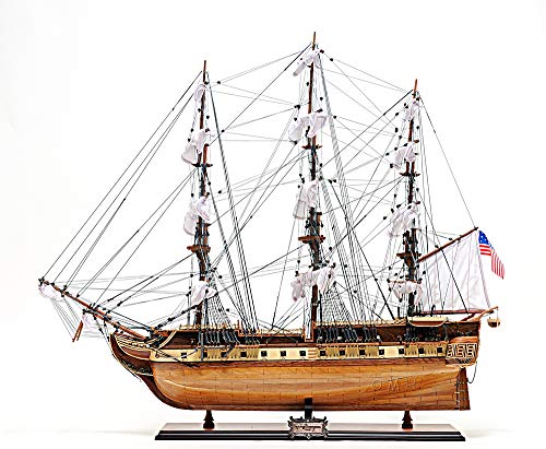 Old Modern Handicrafts USS Constitution Ship Model with Display Case Multicolor