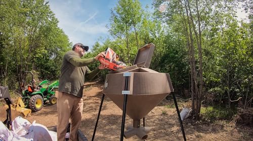 Boss Buck 600 LB Deer Feeder Multi