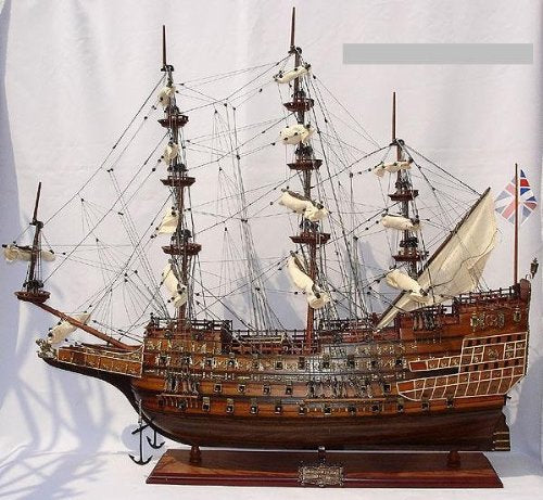 212 Main Sovereign of The Seas Mid Size Model Boat Multicoloured