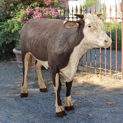 Design Toscano Grand-Scale Hereford Steer Statue Painted