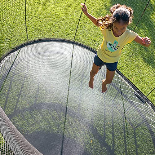 Springfree Medium Oval Trampoline 8x11 ft with FlexrStep V2 Black