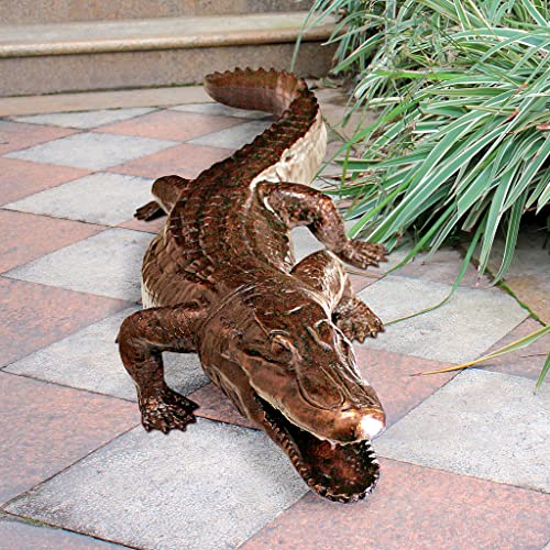 Design Toscano Prowling Alligator Cast Bronze Garden Statue Bronze