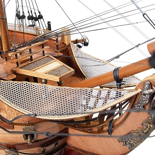 Old Modern Handicrafts Exclusive Edition HMS Victory Collectible Natural Wood