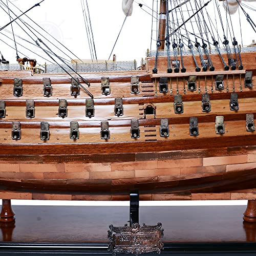 Old Modern Handicrafts HMS Victory Copper Bottom Model Red