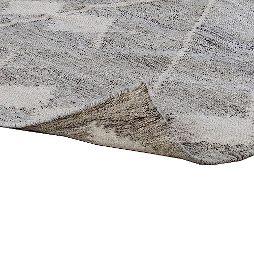 Benzara Handwoven Polyester Area Rug 8x10 Gray Geometric
