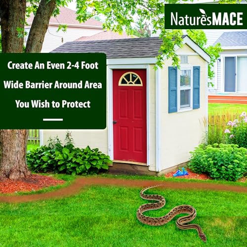 Nature's MACE Snake Repellent Granules 125 lbs Red