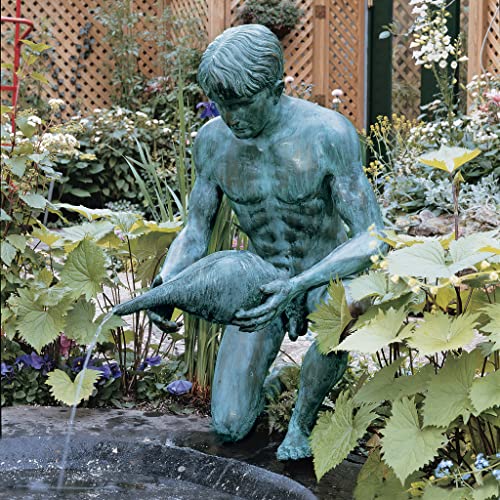 Design Toscano Man with Shell Statue Verdigris