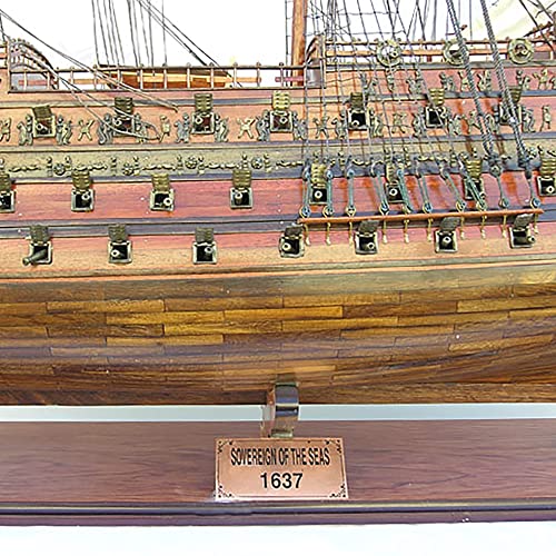 Old Modern Handicrafts HMS Sovereign of The Seas XL Model with Display Case Multicolor